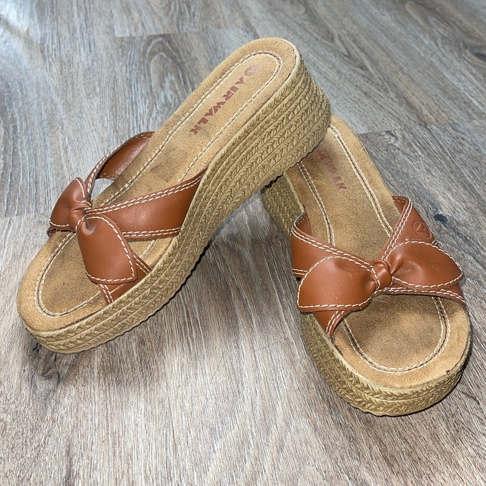 Airwalk Brown Wedge Sandals Size 8.5